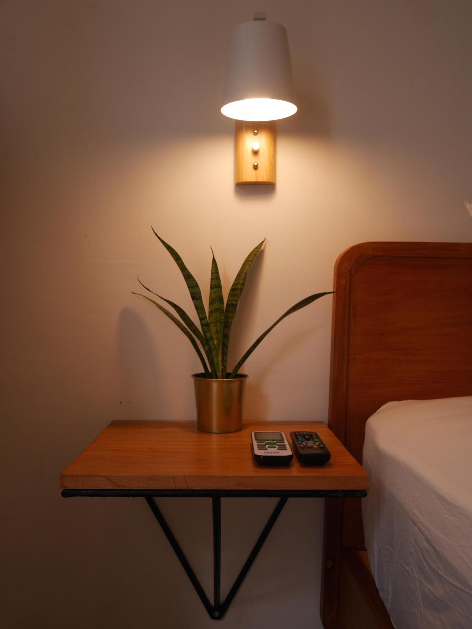 Betah Homestay Banyuwangi Banyuwangi  Exterior photo